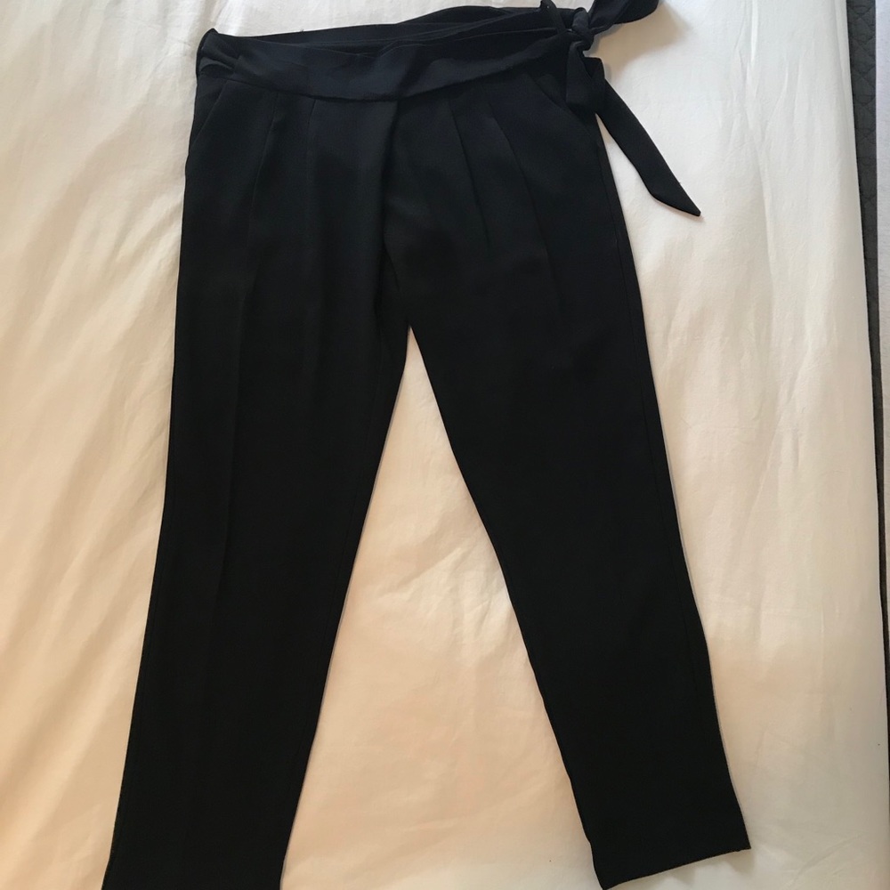 MNG Suit tie crop pant. Black Size L